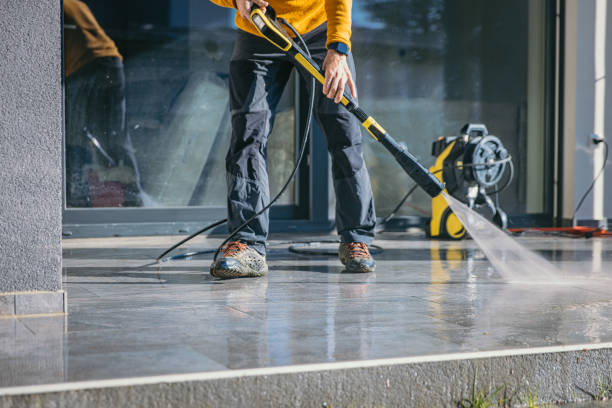 Best Pool Deck Cleaning in Highland Acres, DE